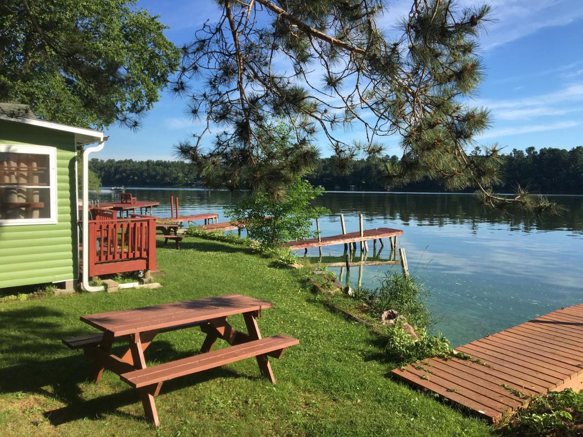 Rainbow'S End Resort Camp Chetek Exterior photo