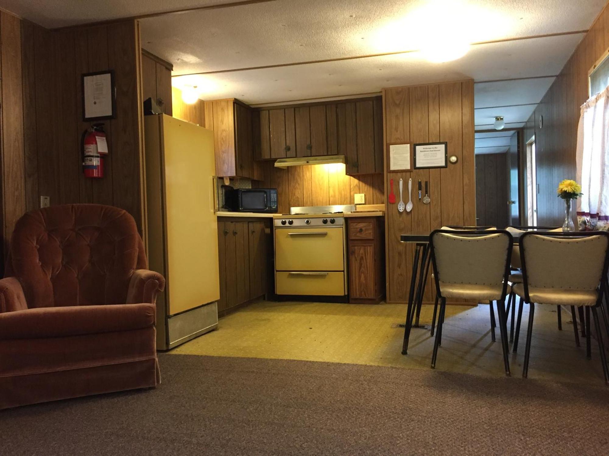 Rainbow'S End Resort Camp Chetek Room photo