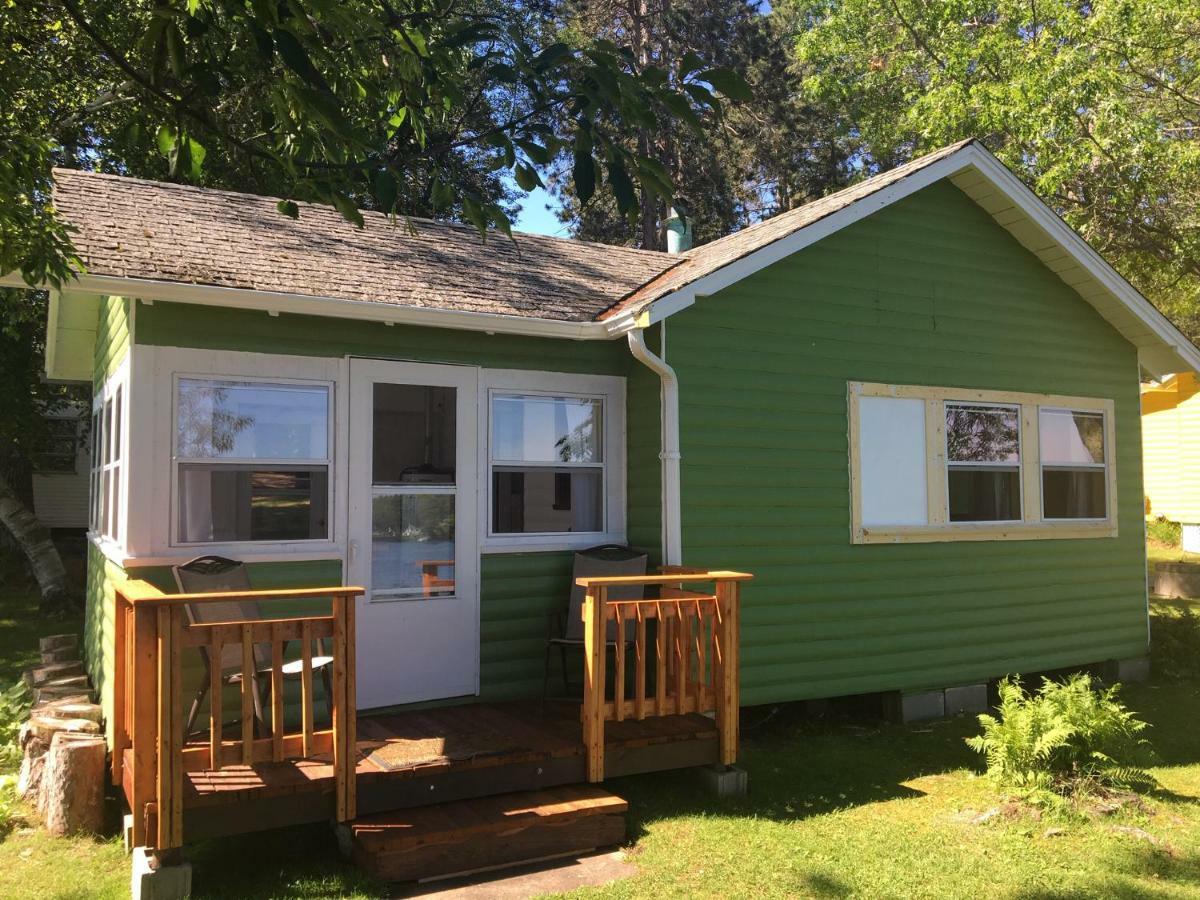 Rainbow'S End Resort Camp Chetek Exterior photo