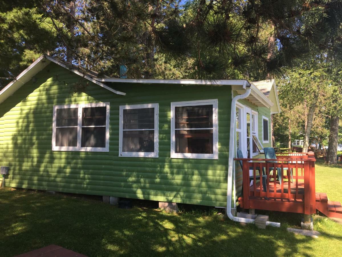 Rainbow'S End Resort Camp Chetek Exterior photo